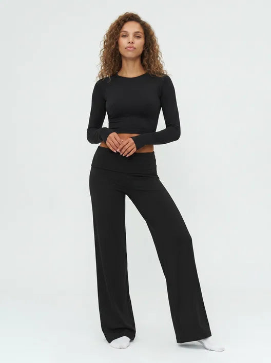 The Calma Postpartum Wide-Leg Trousers