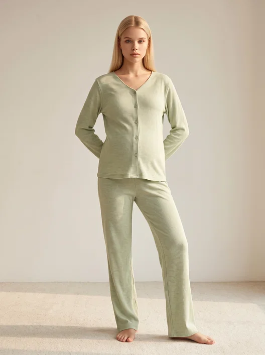 The Modal Nursing Set