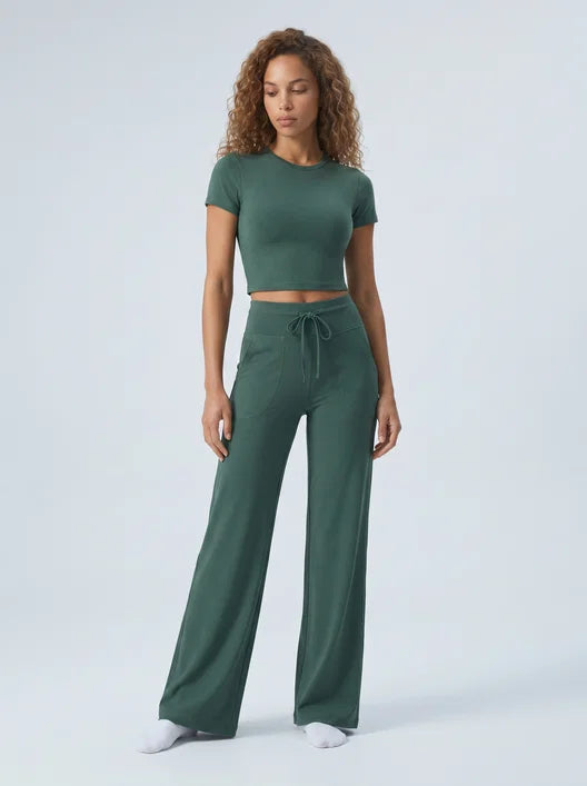 The Pausa Postpartum Yoga Pants