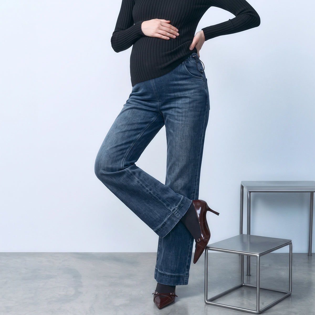 Cropped Flared Maternity Jeans