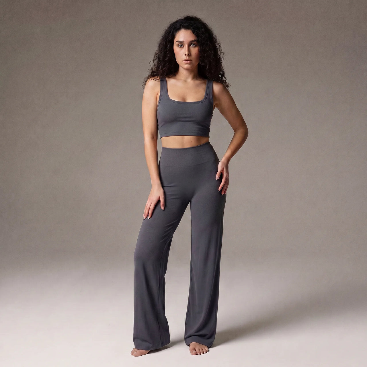 files/alma-nueva-pulso-wide-leg-trouser-grey-front.webp