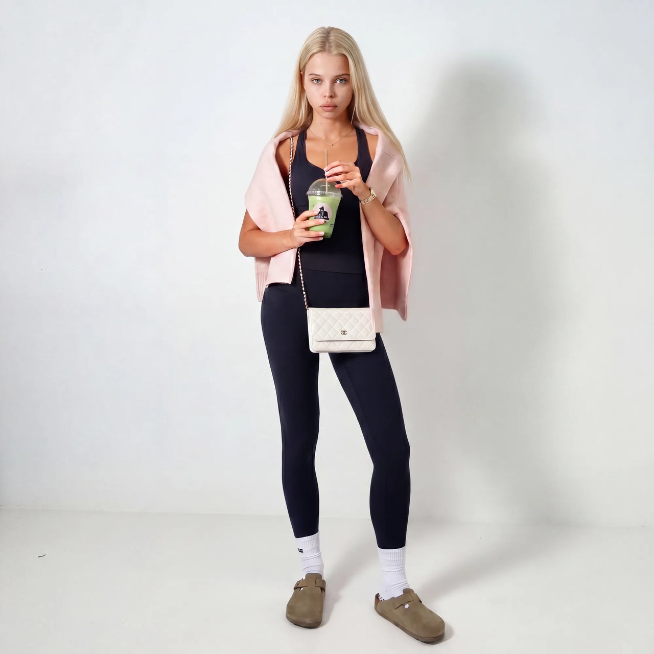files/alma-nueva-retorno-legging-black-model-styled.webp