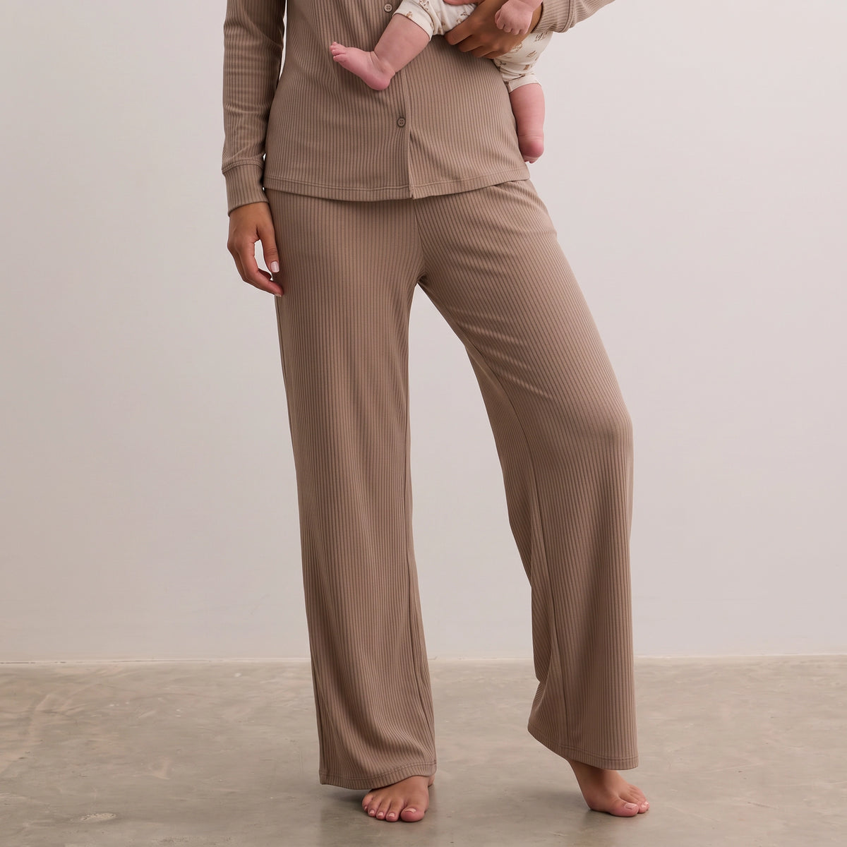 Button-Front Lounge Set