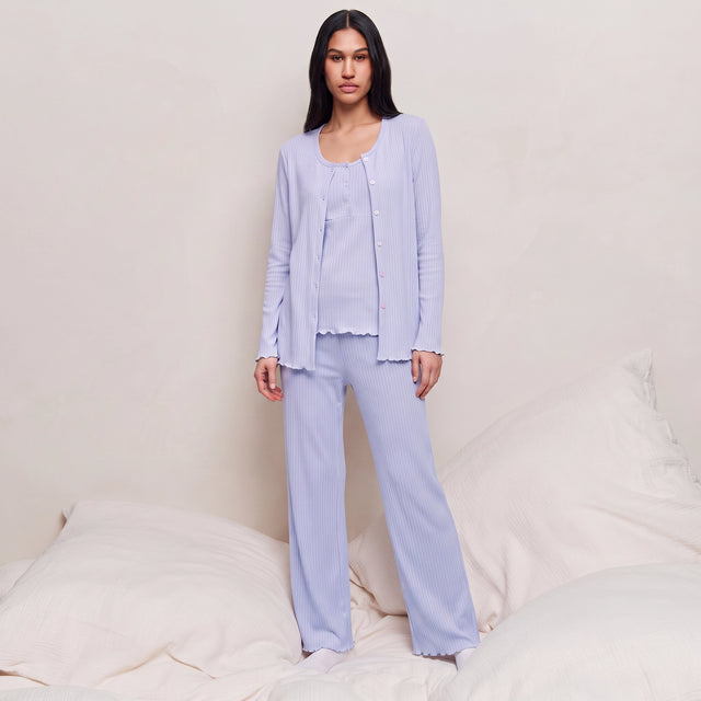 Modal Three-Piece Set